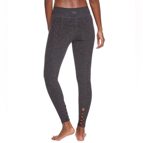 Beyond Yoga Pants - Beyond Yoga Cross It Back Spacedye 7/8 Leggings Small